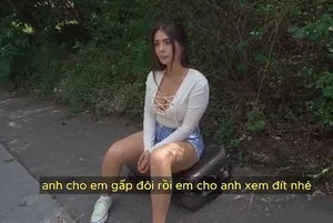Cô học sinh đáng thương